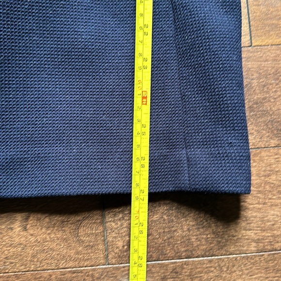 Express Columnist Open Front Boyfriend Blazer
Navy Blue Small - Picture 9 of 9